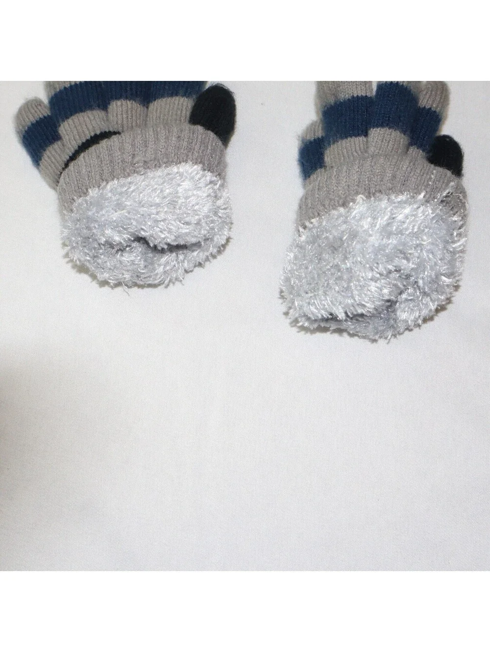 Boys Striped Knit Gloves Size Small Gray Blue Black